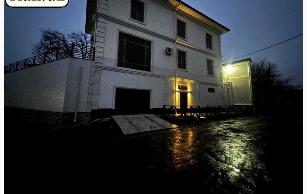 Продаётся Еврдом в Учкахрамоне, 6-соток (N 10560)