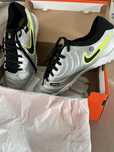 Adidasi de fotbal Nike