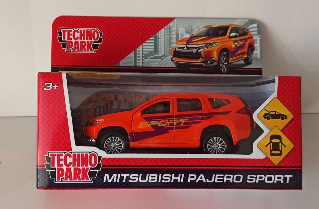 Macheta Mitsubishi Pajero Sport 2017 - TechnoPark 1/32