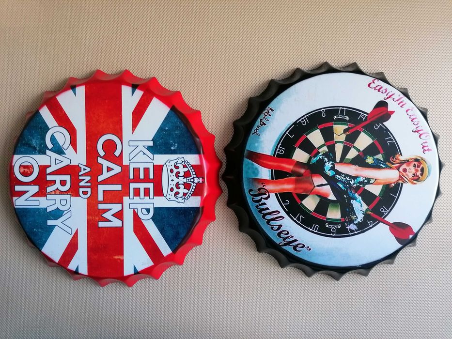 Placi de Tabla ornamentala diam. 35 cm , forma ,,capac de bere,,