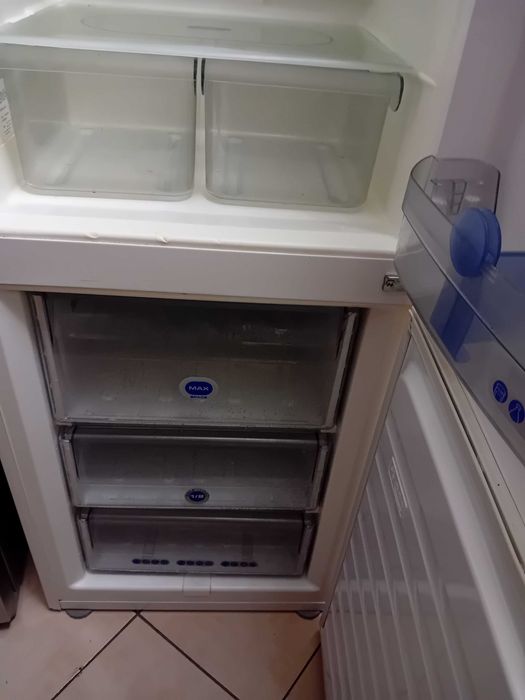 combina frigorifica whirlpooi