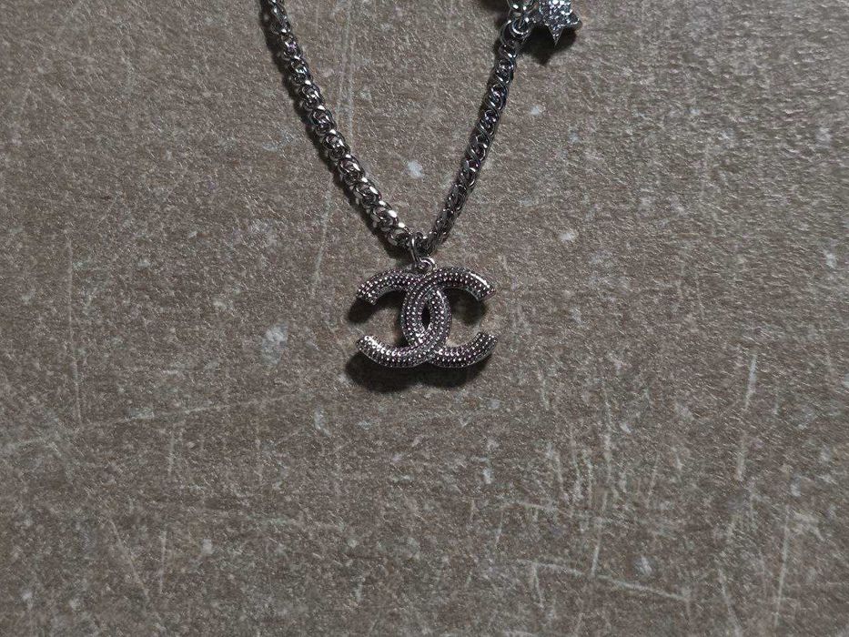Сребърно колие Chanel