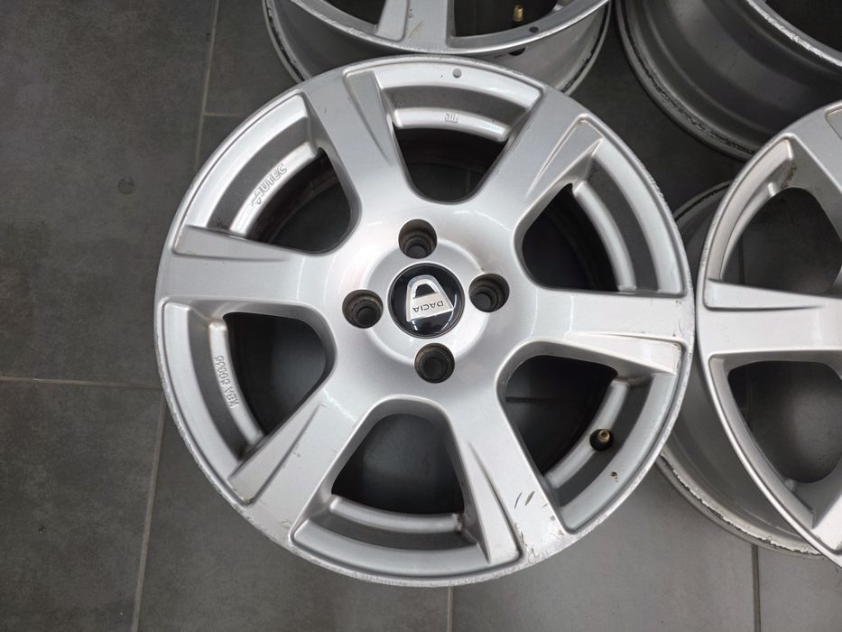 Джанти 15 - Dacia