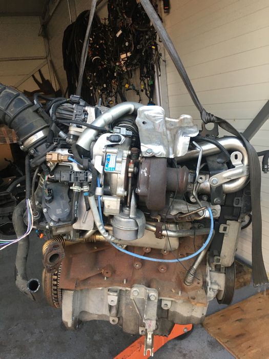 Dezmembrez dacia Duster