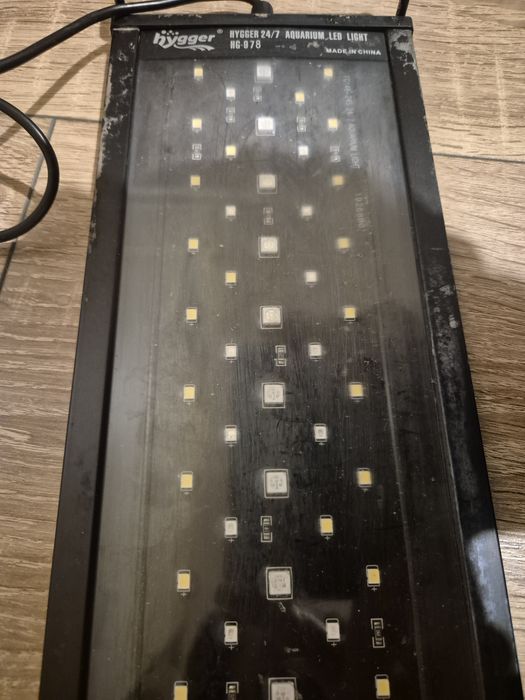 Lampa acvariu Hygger, 22W cu bracheti, 60 cm, folosita