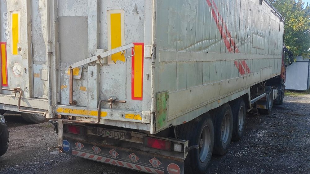 Semiremorca basculabila de cereale din aluminiu
