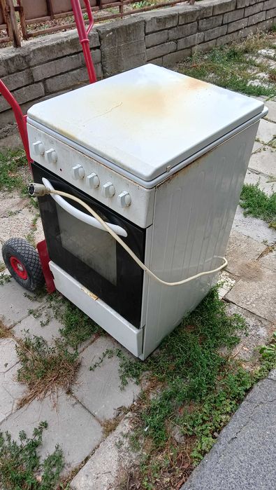 Продава готварска печка!