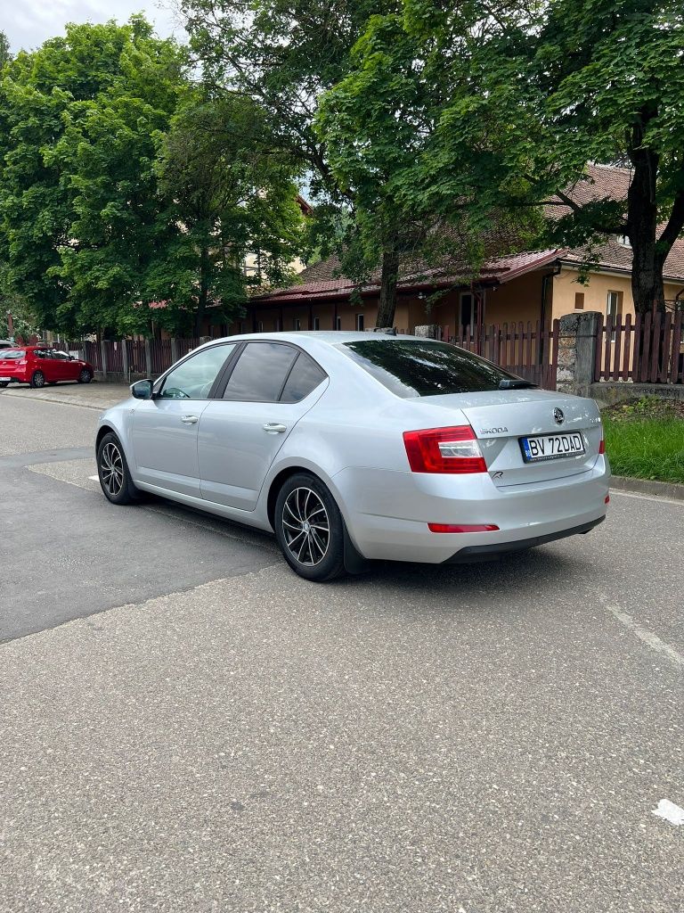 Skoda Octavia 2.0 TDI DSG 2015