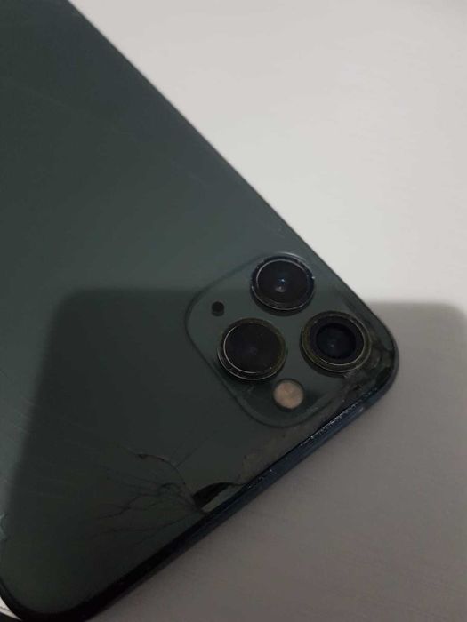 iPhone 11 Pro Max 64GB Space Grey -  iOS 26