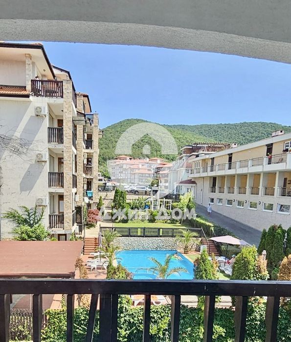 Продава се Тристаен апартамент в Свети Влас - 119 кв.м за 1933 €/кв.м - Снимка #10