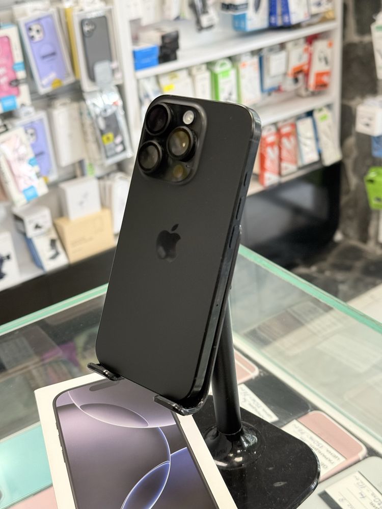 Apple iPhone 16 Pro 256GB Black Titanium