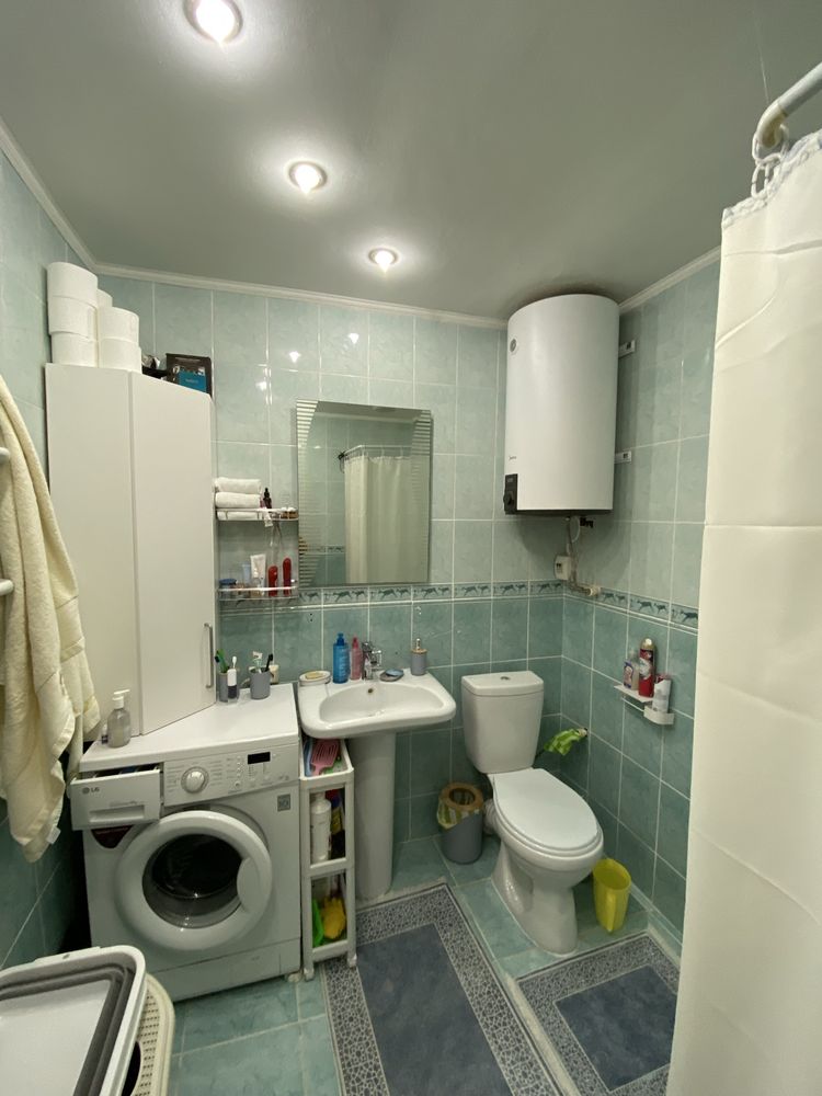 Продам 3 комн квартиру старого типа 2х уровневую