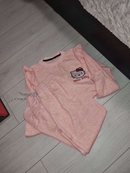 Комплект за момиче