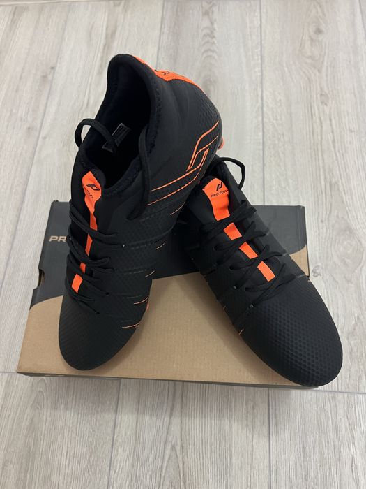 Ghete de fotbal profesionale