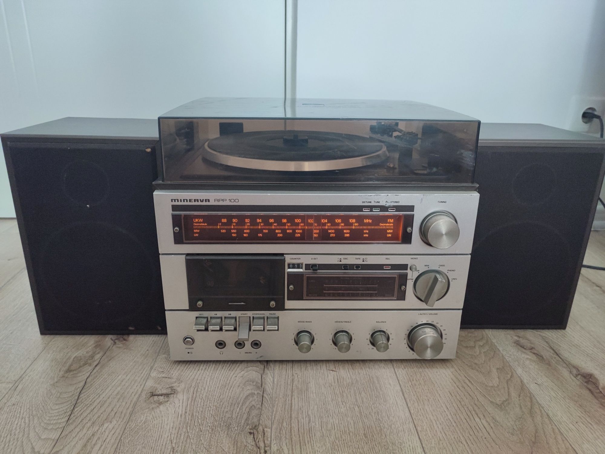 Combina audio Minerva RPP 100 pick up deck radio fara ac