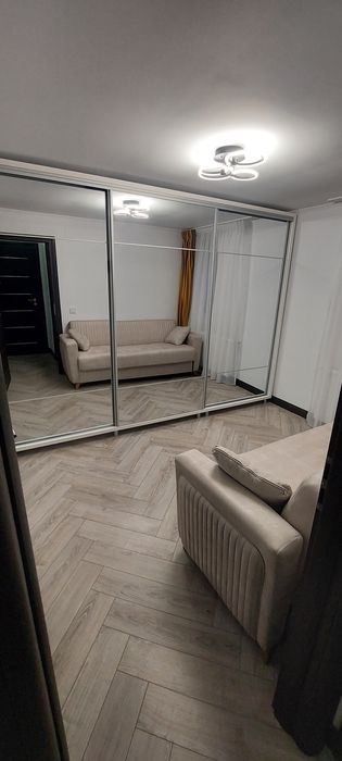 Oferim spre închiriere un apartament spațios și select cu 3 camere