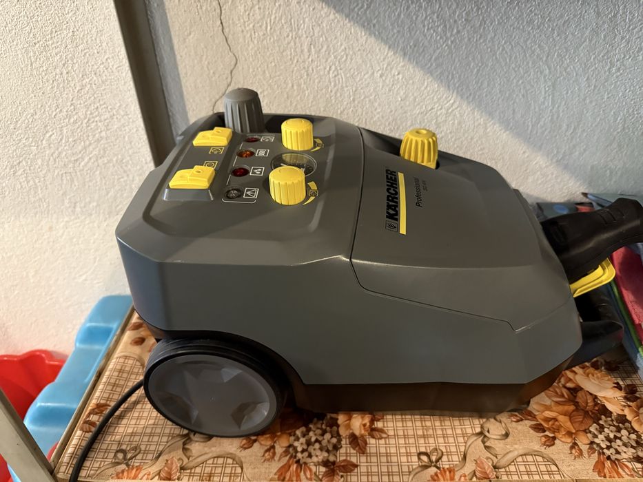Curatitor cu abur Karcher SG 4/4