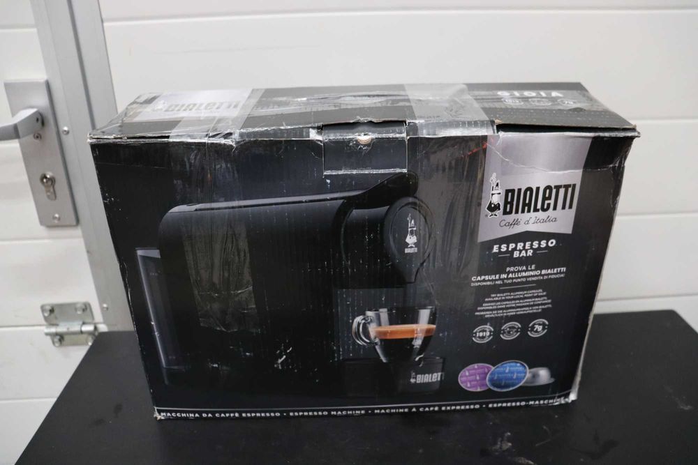 Bialetti Gioia, еспресо машина за алуминиеви капсули, черна