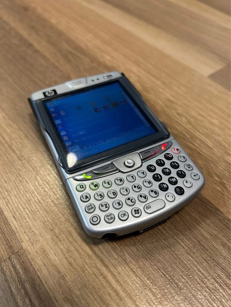 Джобен компютър HP IPAQ HW6915
