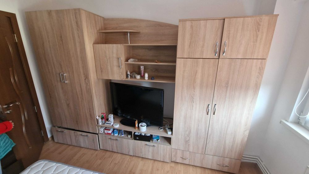 mobila sufragerie și dormitor