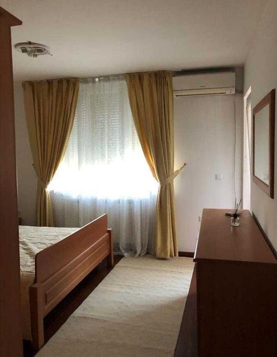 Дава се под наем Двустаен апартамент в Бургас, Славейков - 58 кв.м за 204 € - Снимка #2