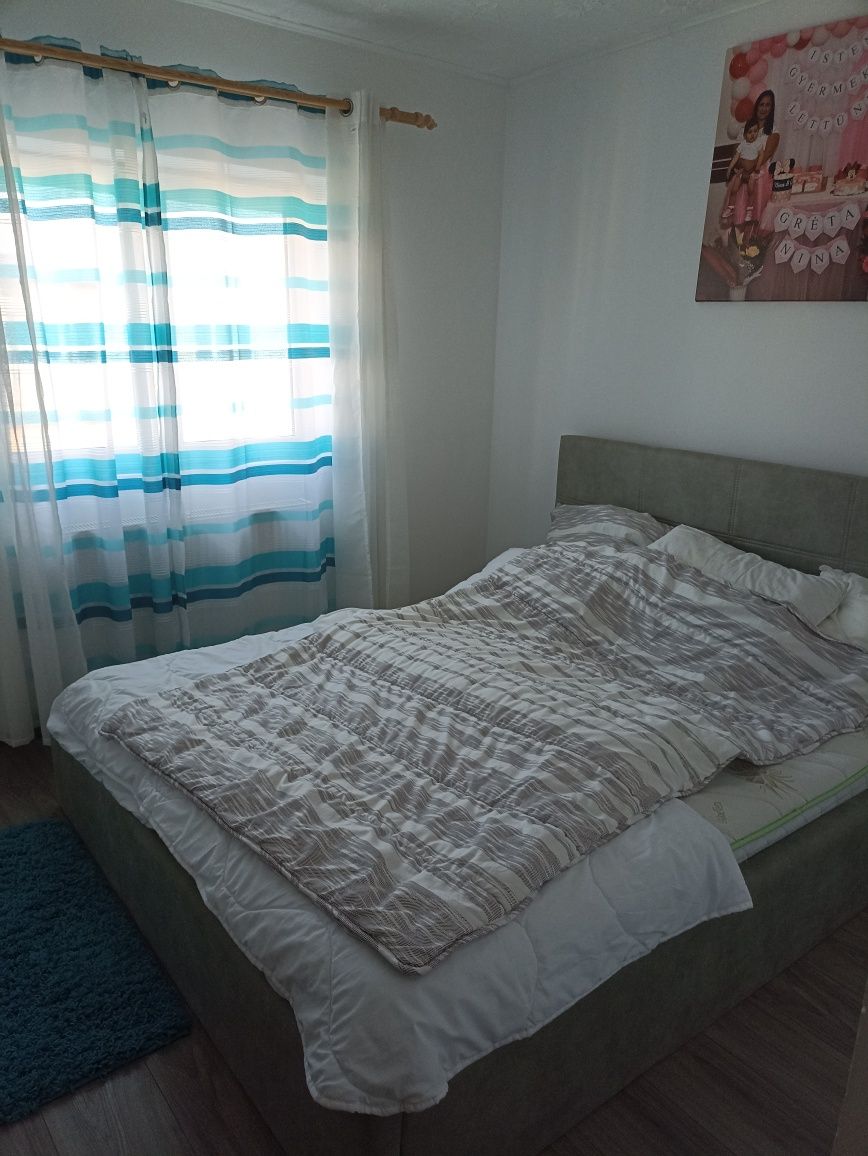 De vânzare apartament cu 3 camere