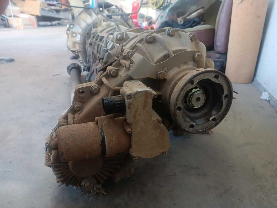 5-степенна автоматична скоростна кутия ZF 5HP24.