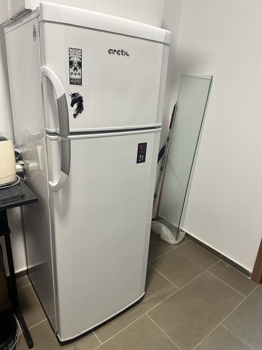 Vand frigider Arctic