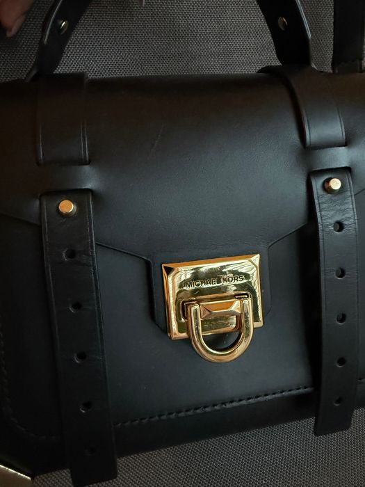 Дамска чанта Manhattan, на марката MICHAEL KORA