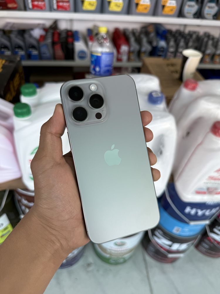 Iphone 15 pro max 256 titan 87%