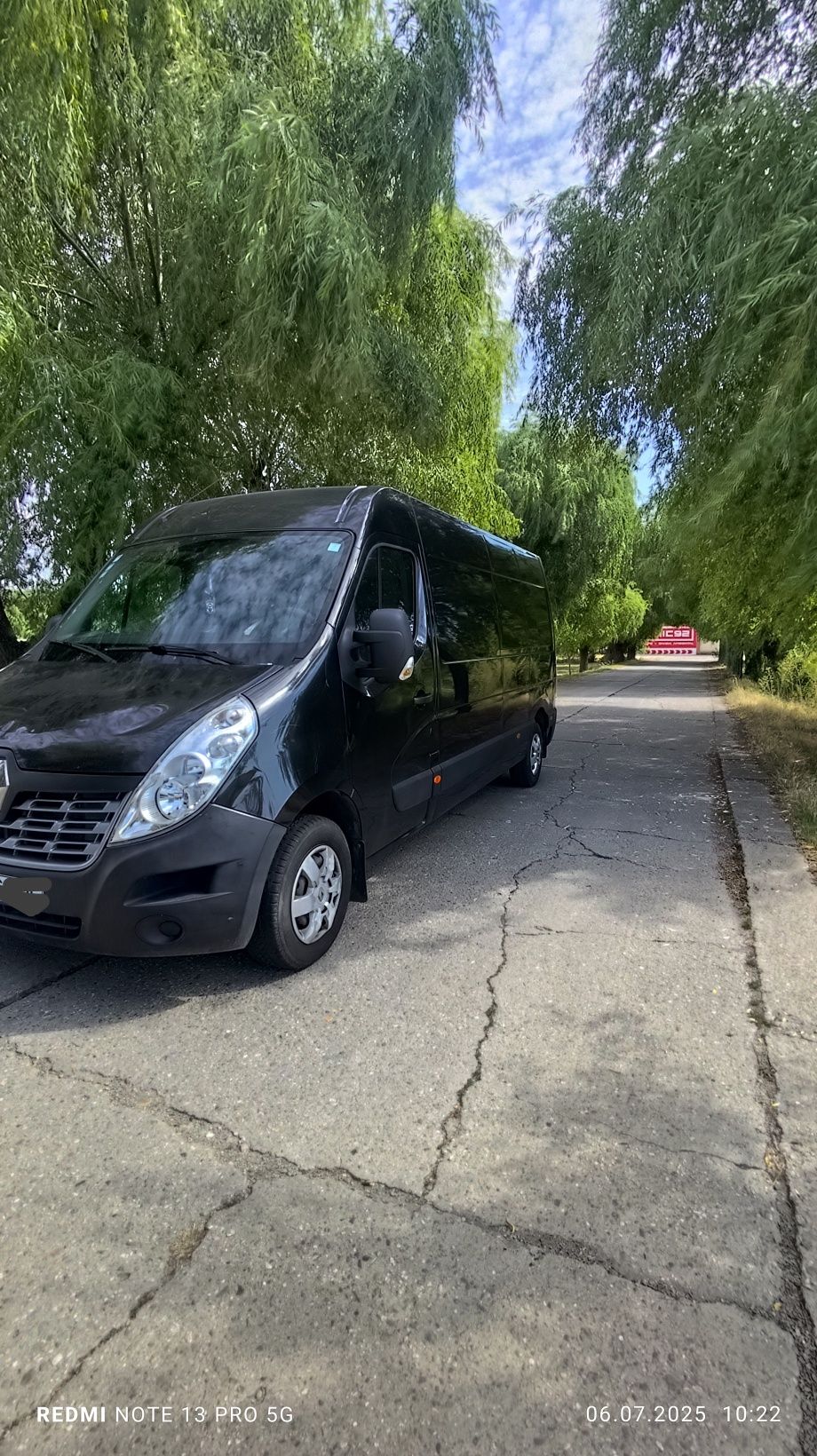 Vând Renault Master