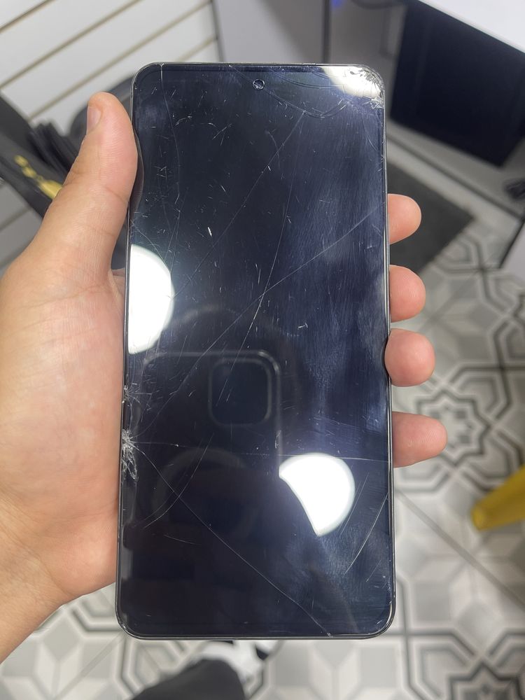 Vivo V29e 5G 8/256 gb