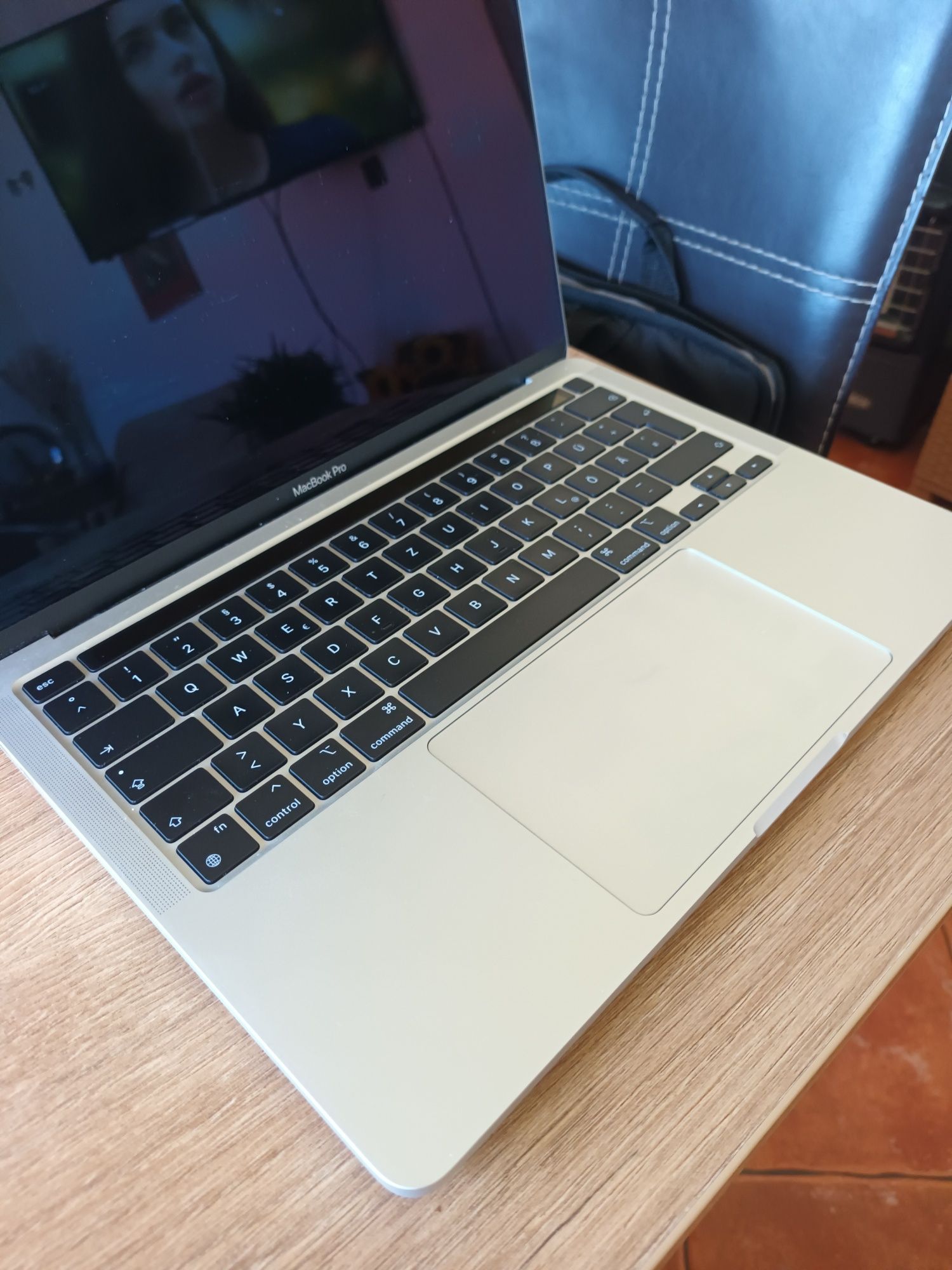 Macbook Pro 13" M2