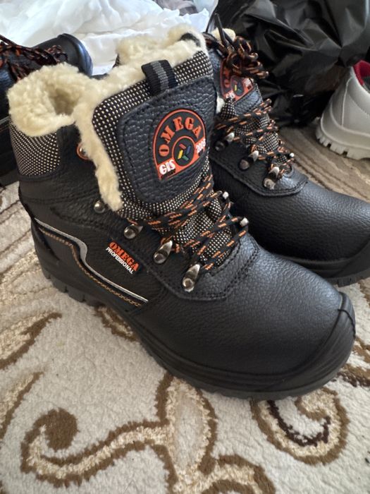 Спец обуви 37 размер