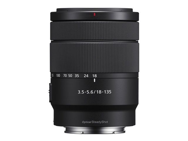 Нов обектив Sony E 18-135mm f/3.5-5.6 OSS