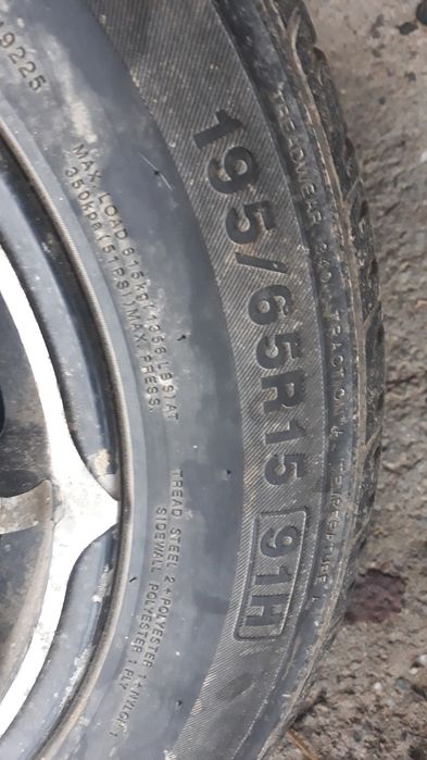 Vand set jante cu tot cu cauciucuri +roata roata rezerva (bonus)