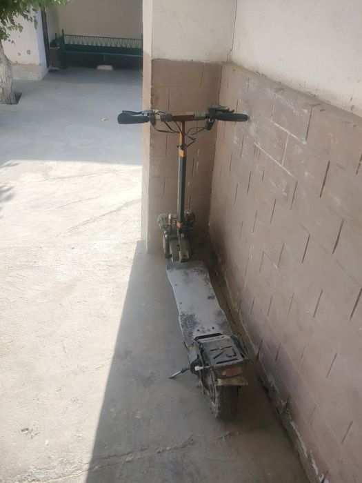 Электросамокат сотилади