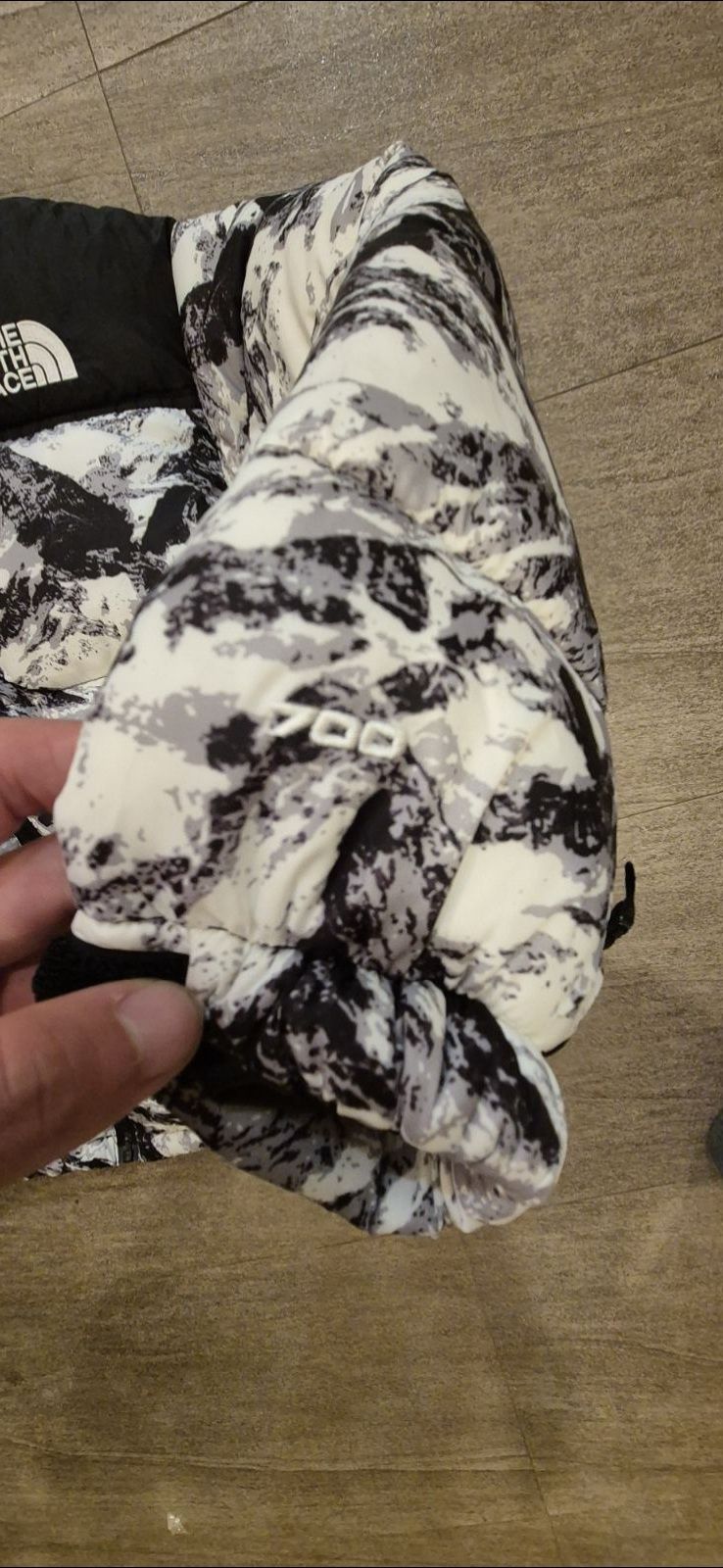 North face puffer jacket