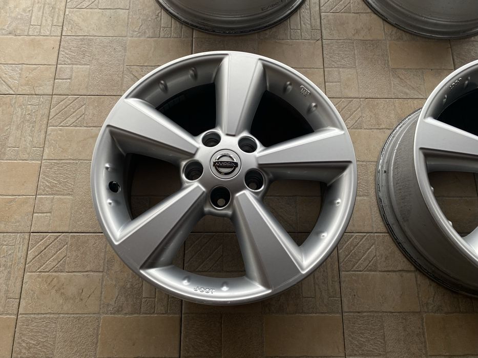17" 5x114.3 Nissan Renault Dacia