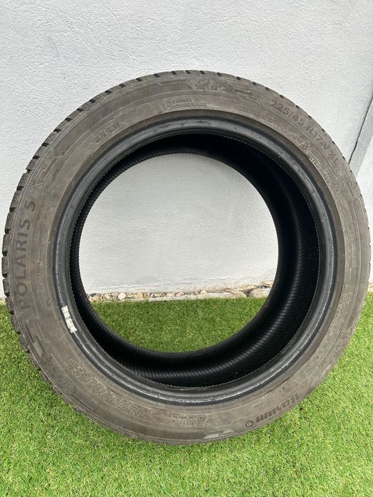 Anvelope iarna Barum 225/45/R17