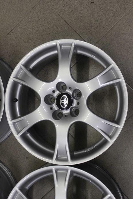 Джанти 17" Toyota RAV4, Avensis, Auris, Corolla