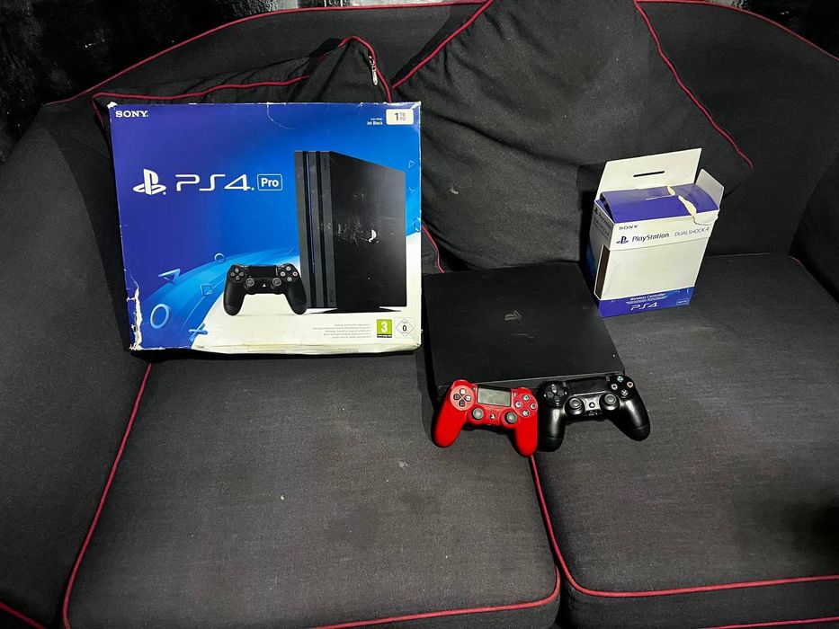 Пс4 pro с 70 игр в подарок