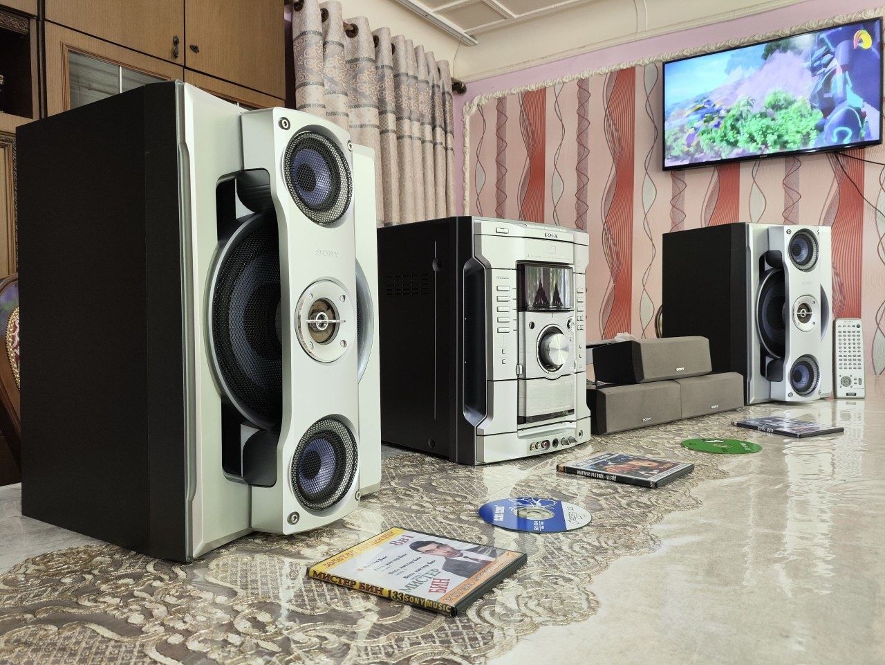 5600 vatt SONY yangi hamma joyi ishlaydi