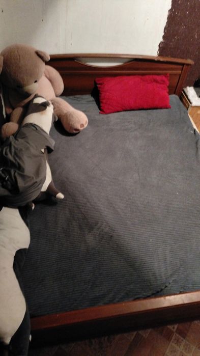 Обменяю кровать двухспальную