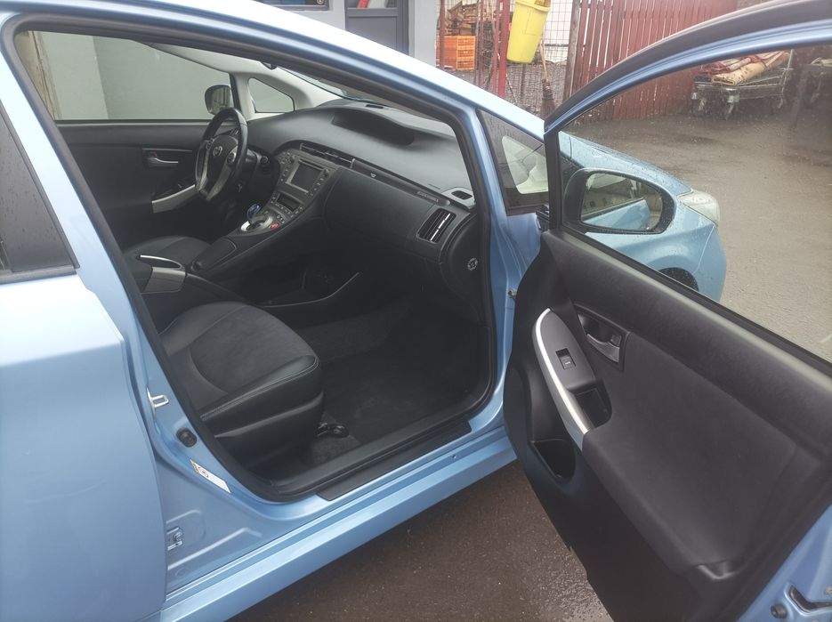 Toyota Prius 2012 proprietar