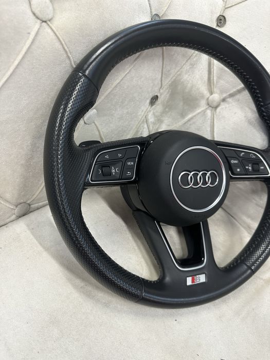 Sline волан Audi A4 A5 b9 8w с airbag слайн