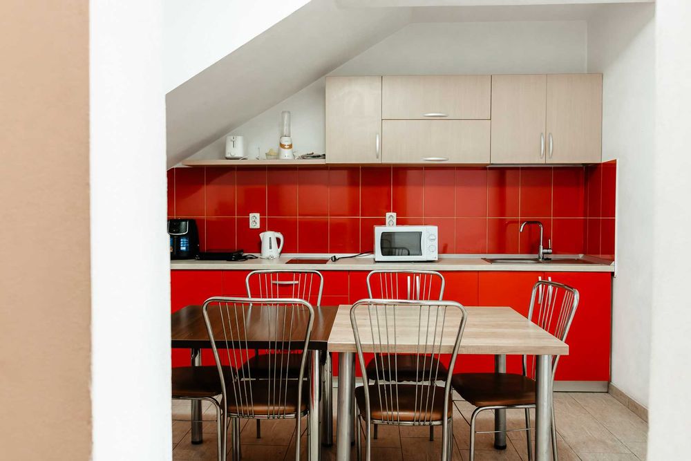 Weekend de relaxare la Pensiunea Arthur – ciubăr inclus!