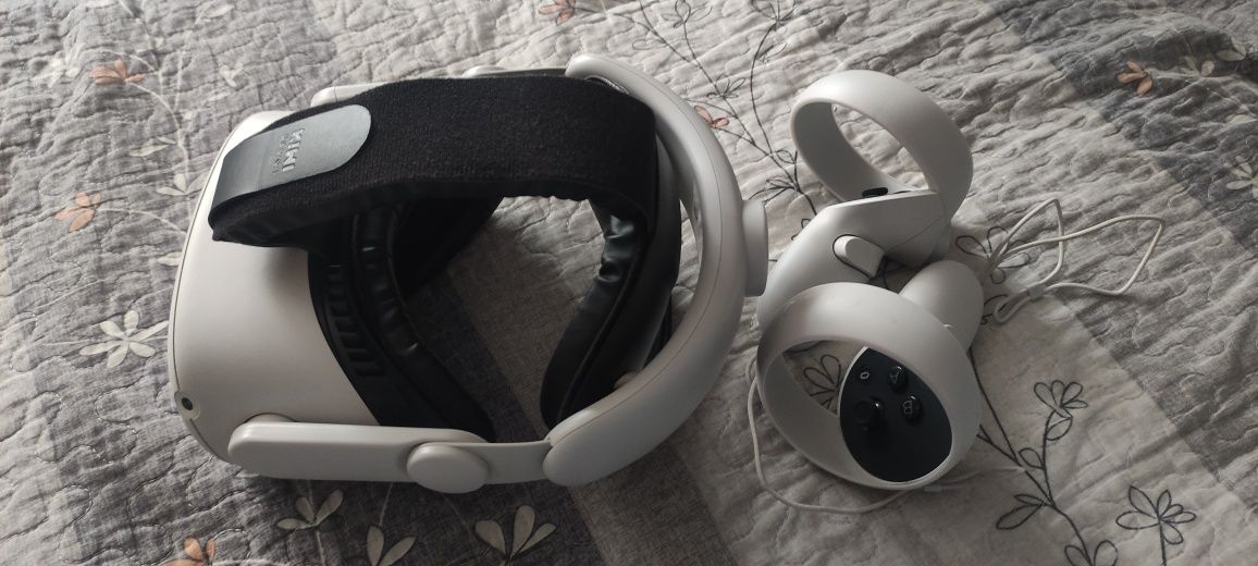 Meta Quest 2 (Oculus)