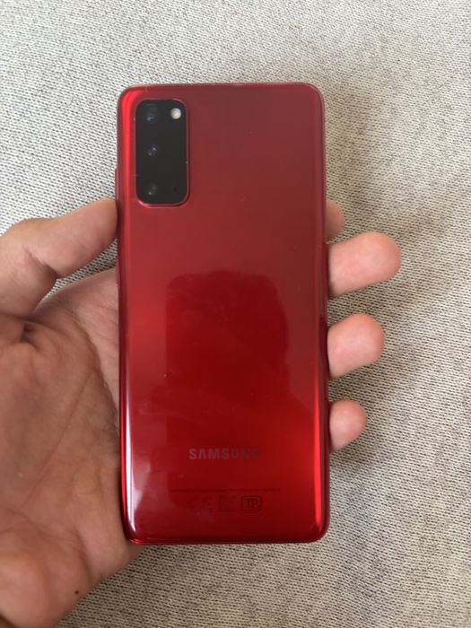 Самсунг с20 128/8