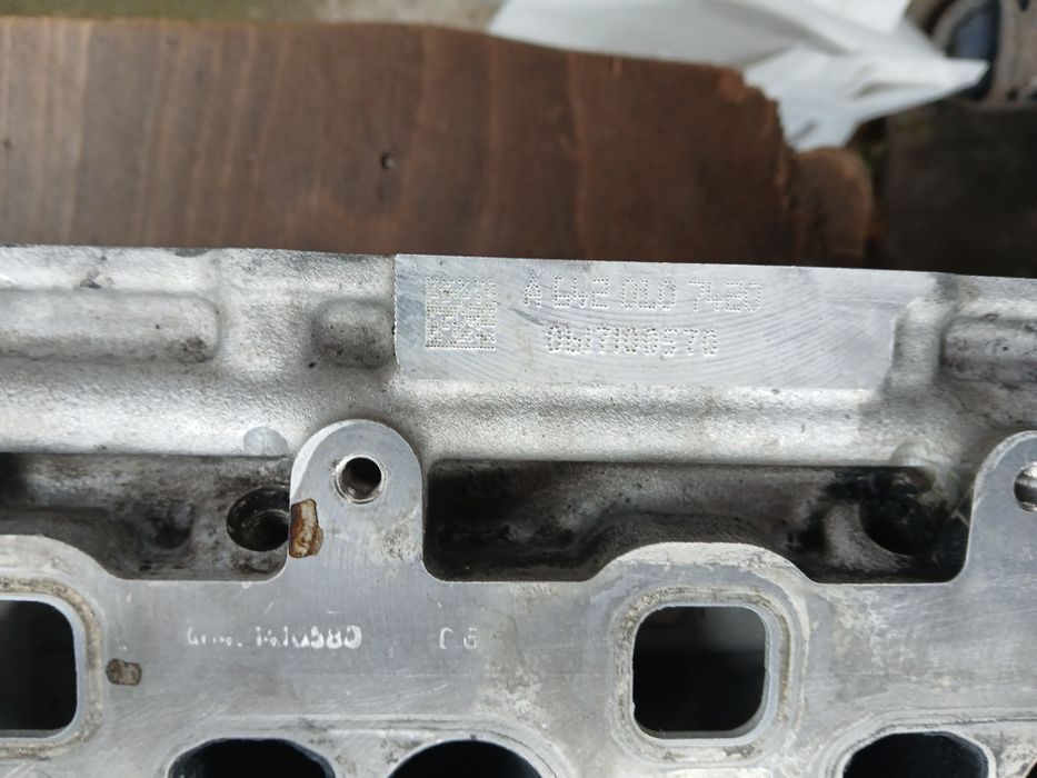 Цилиндрови глави лява и дясна за Mercedes W211.320CDI.-V6.-E-class.